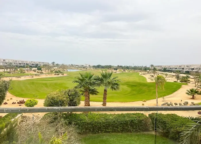 Apartment 3 Bedrooms Overlooking Golf Ain Sukhna