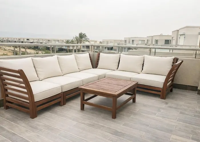 3 Bedrooms Overlooking Golf Apartment Ain Sukhna